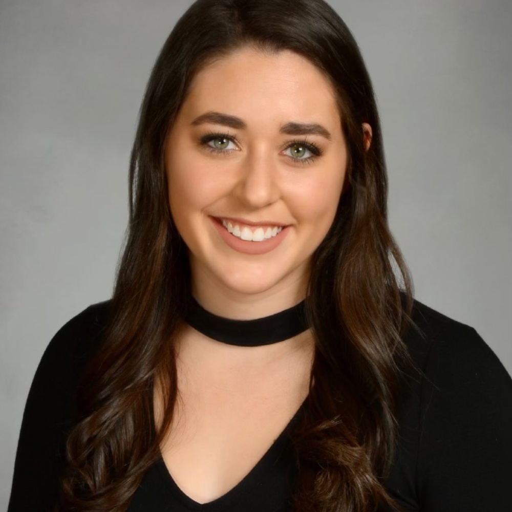 Meet your Posher, Lyndsey!